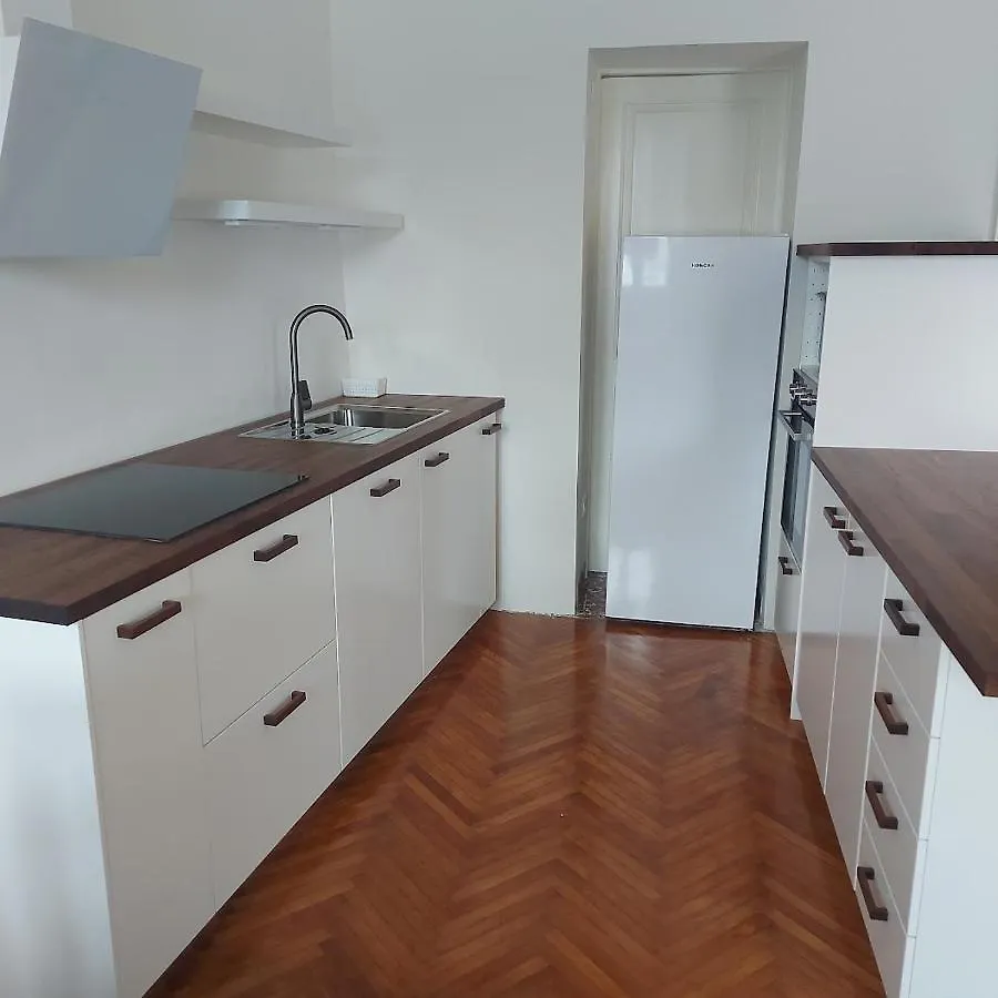 Royal Balcony Al Mare Apartment Rovinj